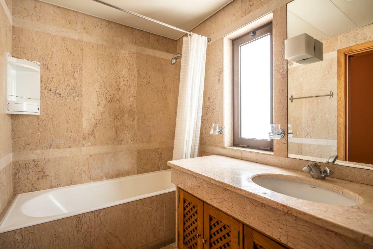 Miramar Apartment With Pool By Hr Madeira Funchal  Extérieur photo